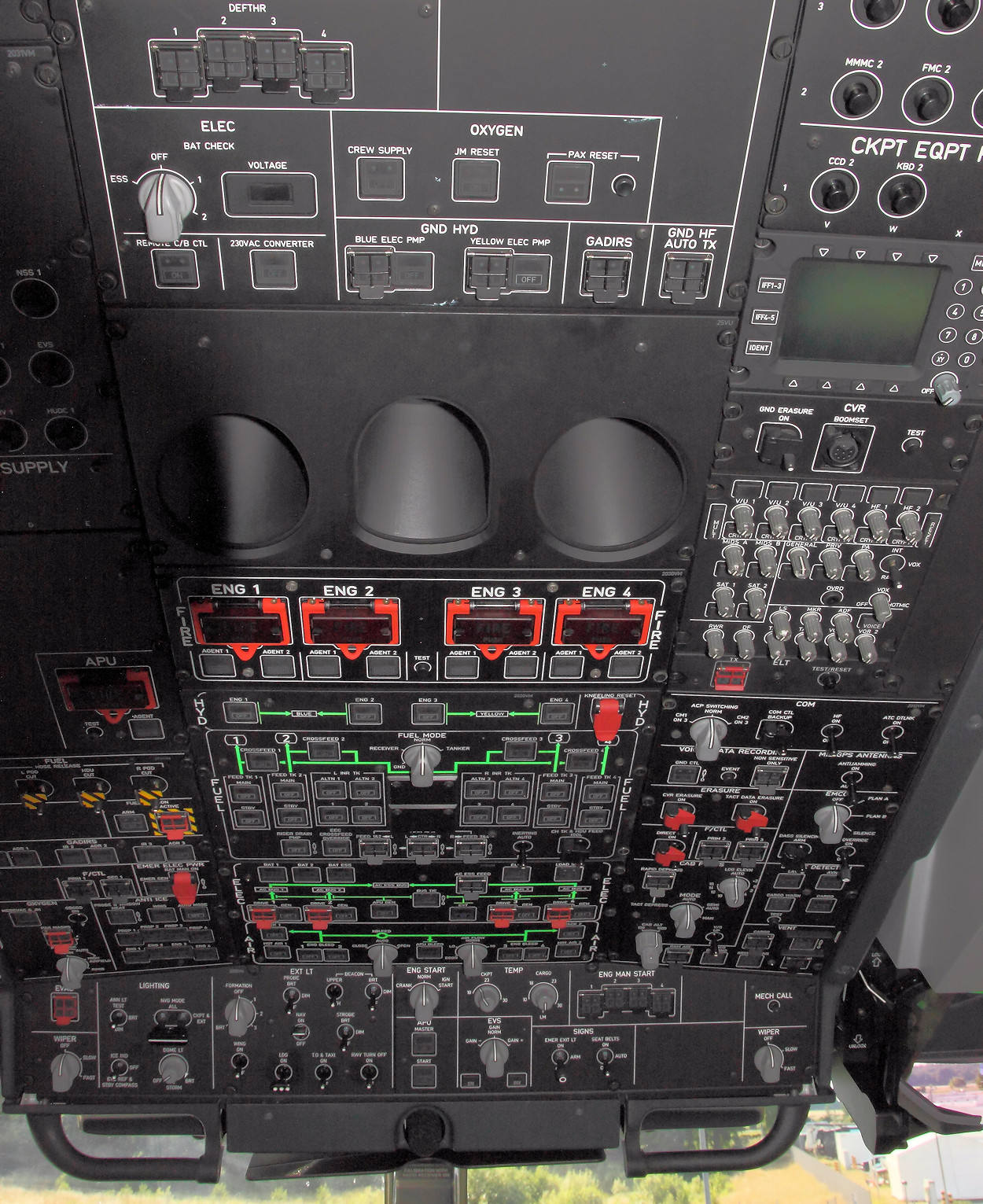 Airbus A400M Atlas - Cockpit-Sicherungen