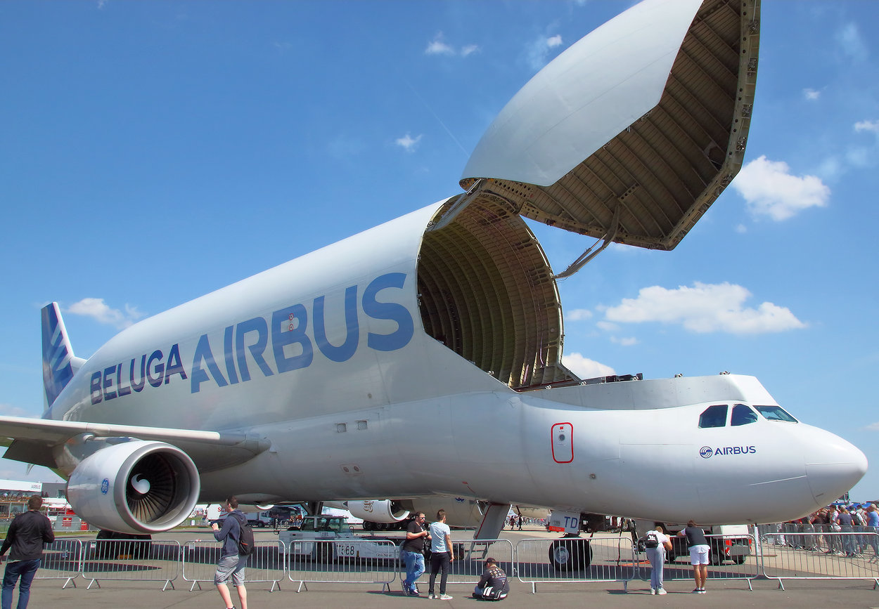 Airbus Beluga - Bugklappe