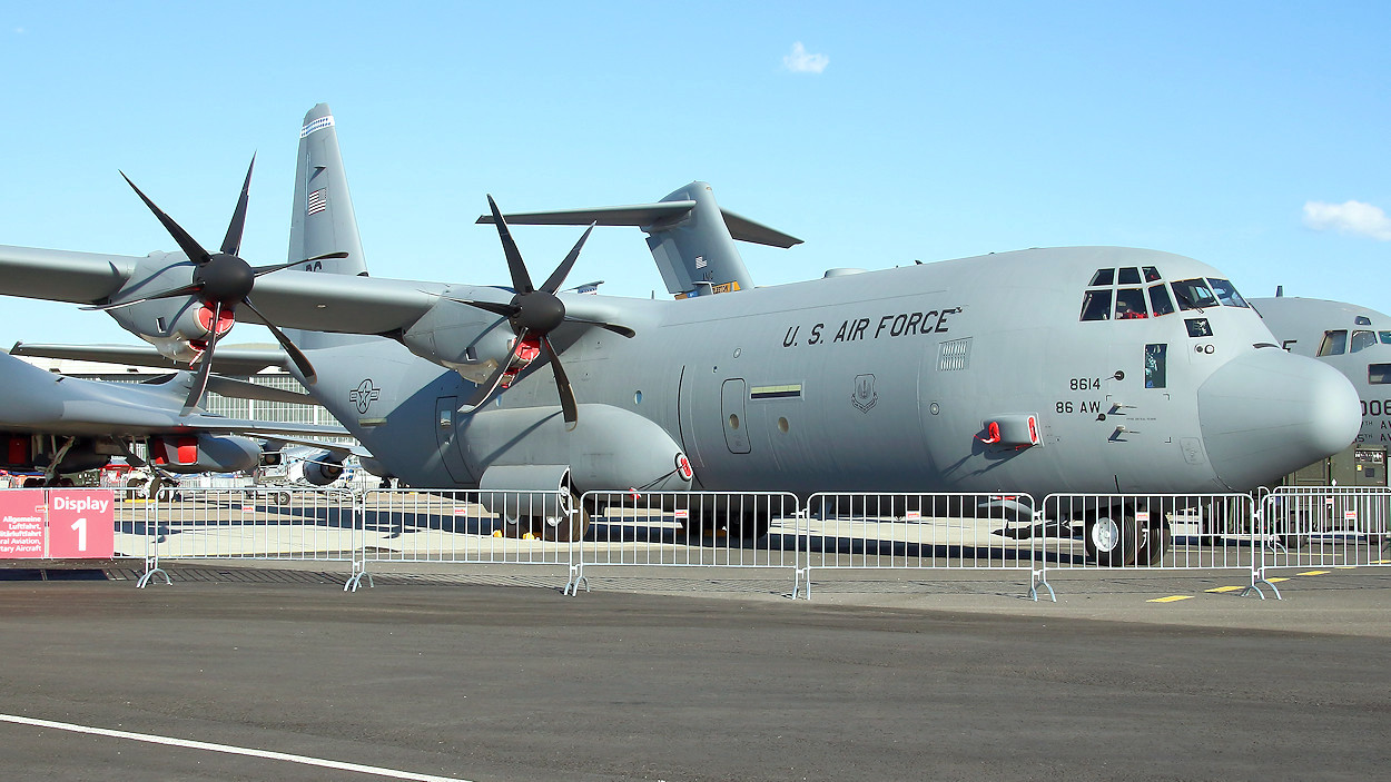 Lockheed C-130 Hercules - Truppentransporter