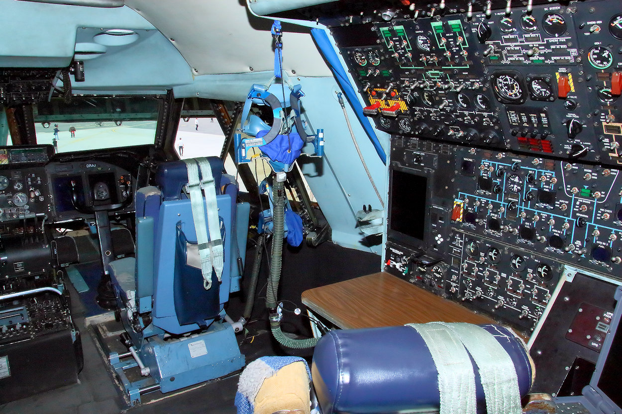 Lockheed C-5 Galaxy - Cockpit rechts