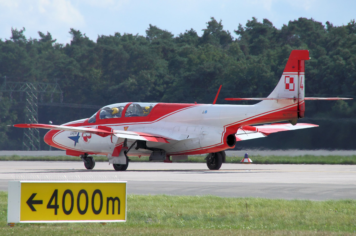 PZL TS-11 Iskra - Strahltrainer der Kunstflugstaffel Białlo-Czerwone Iskry