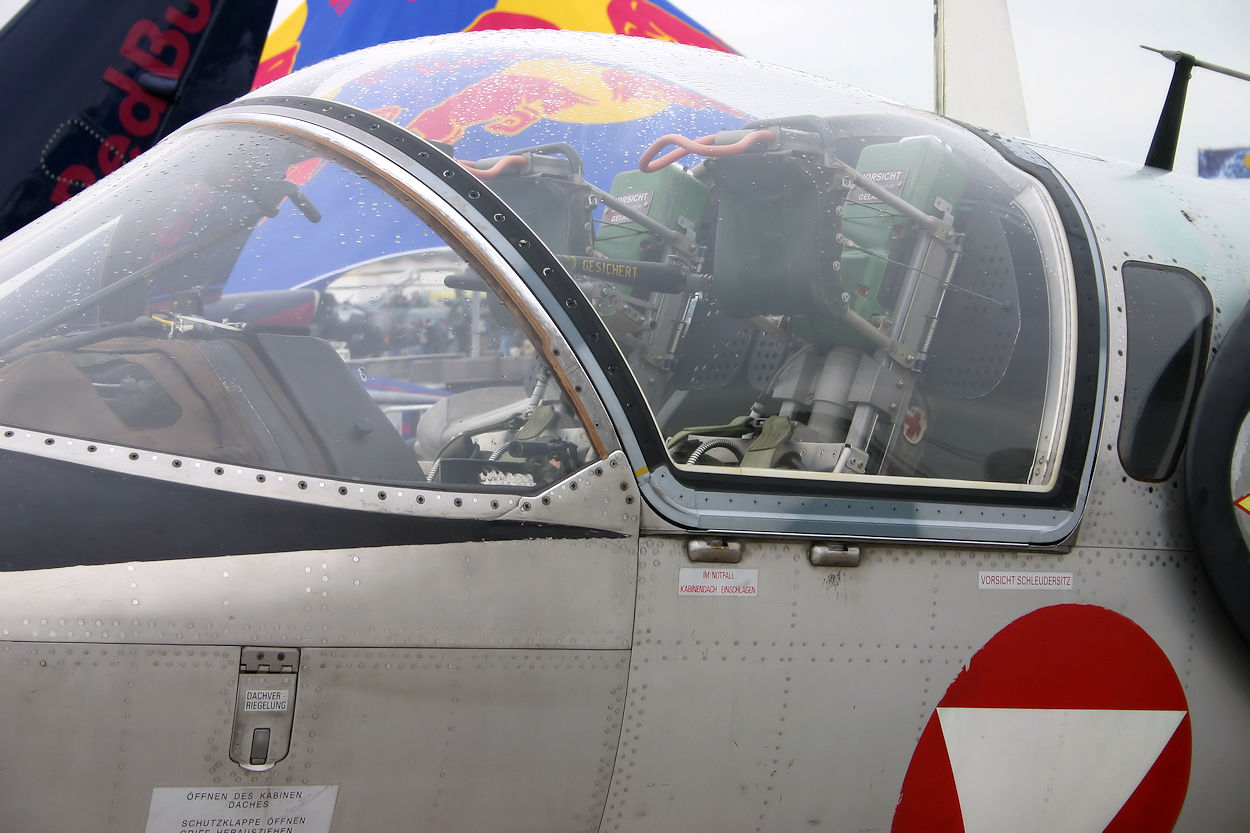 Saab 105 OE - Cockpit