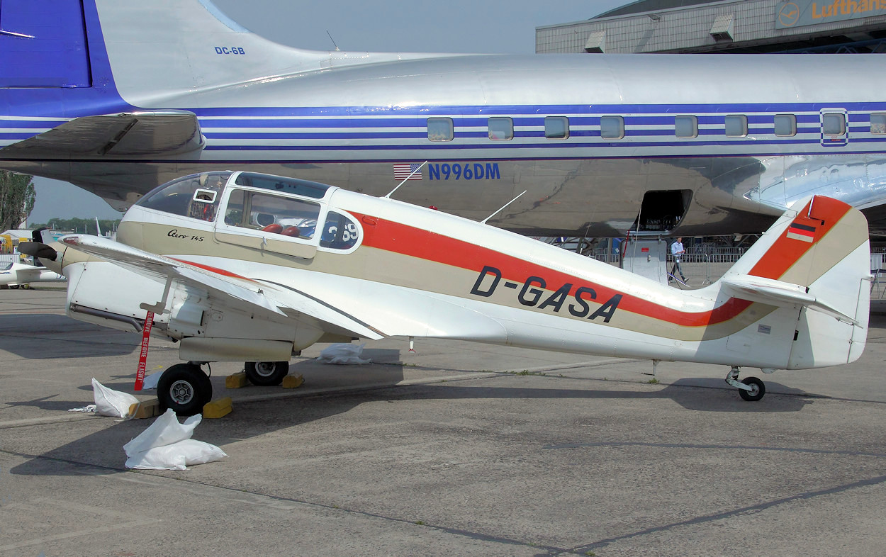 Aero Ae-145 - Zubringer-Verkehrsflugzeug