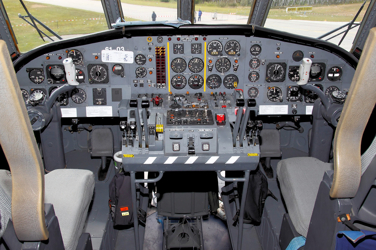 Breguet Atlantic - Cockpitdetail