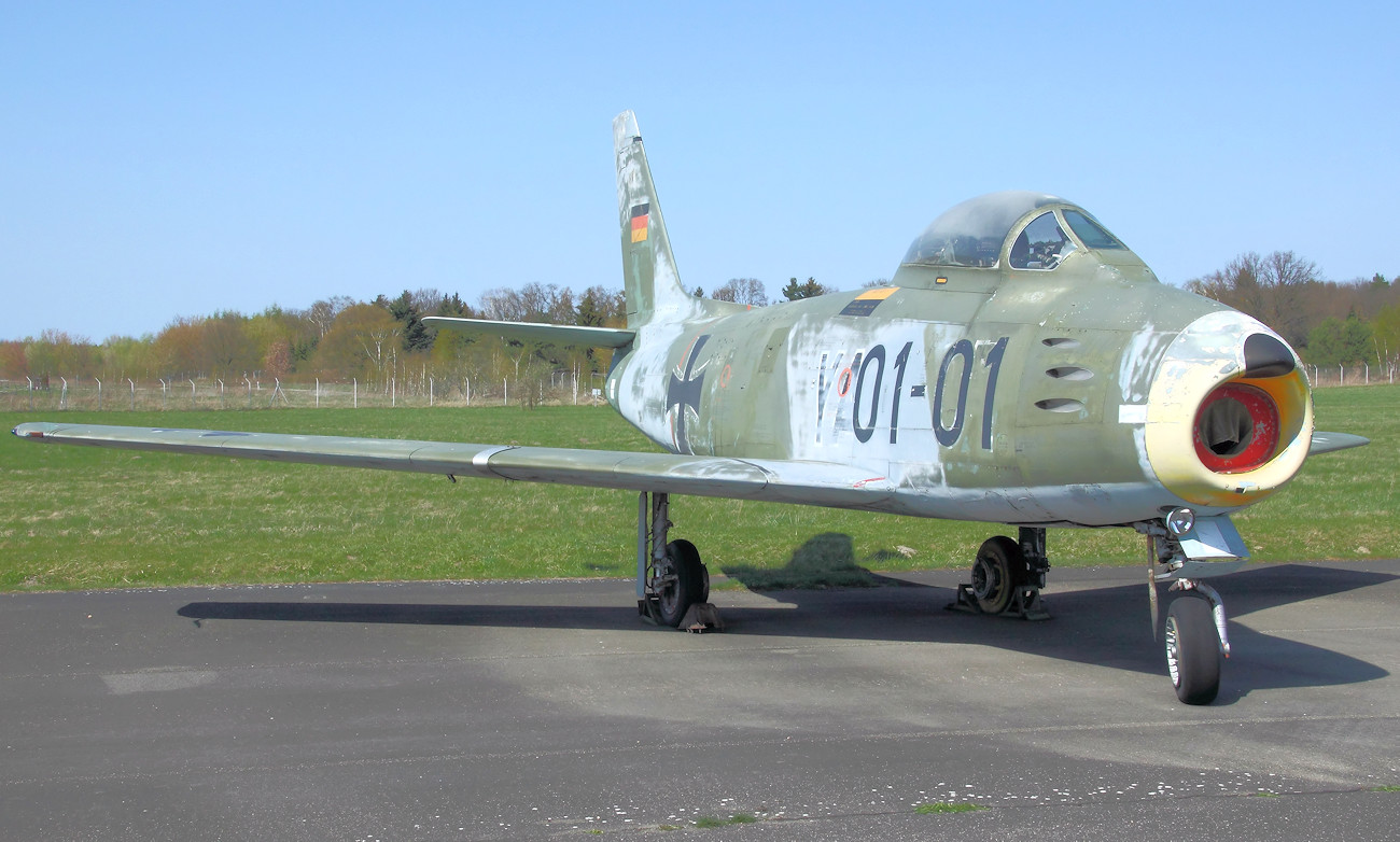 CANADAIR CL-13 SABRE - Jagdflugzeug
