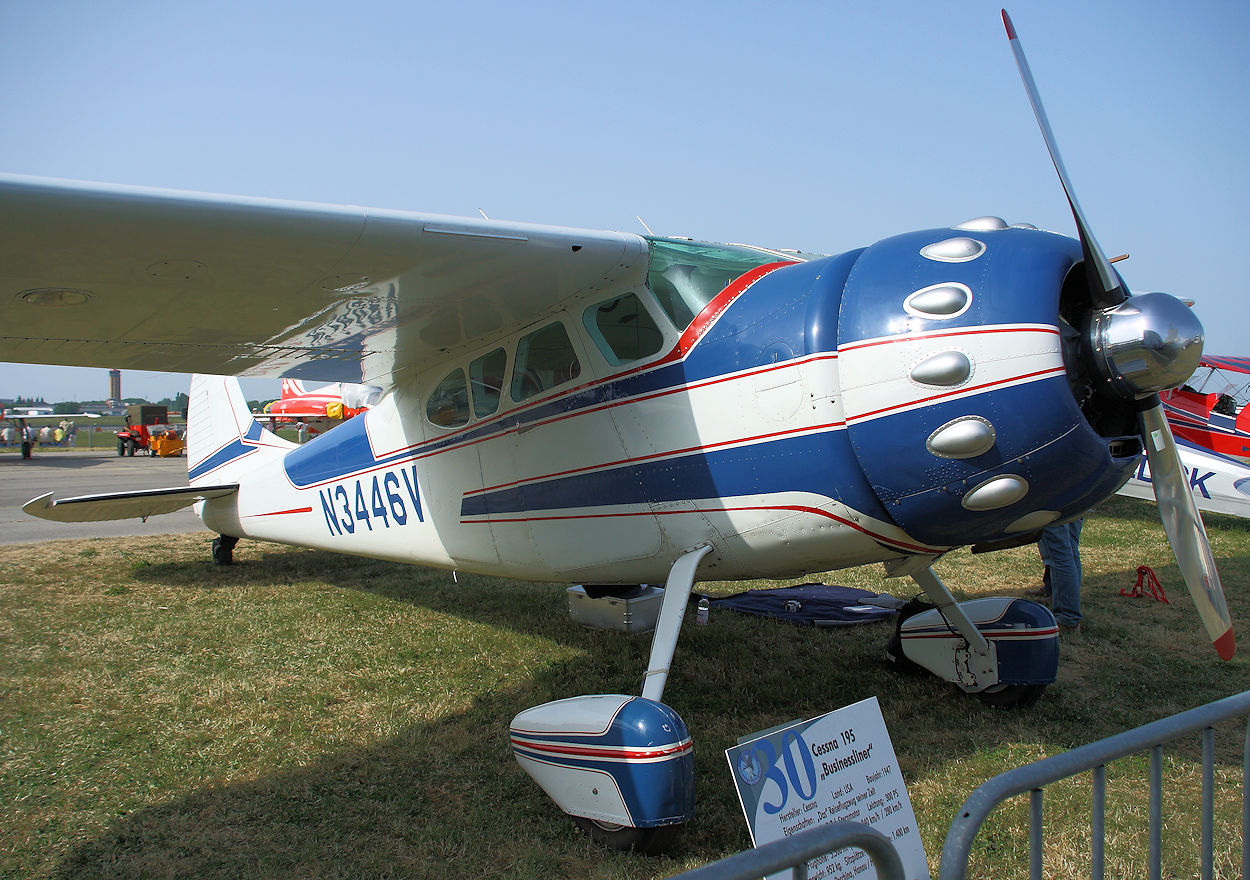 Cessna C-195 Businessliner - Flugzeug