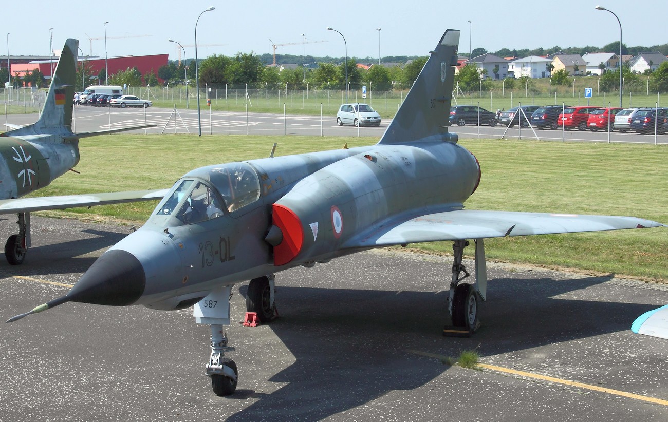 Dassault Mirage III - mit Deltaflügel