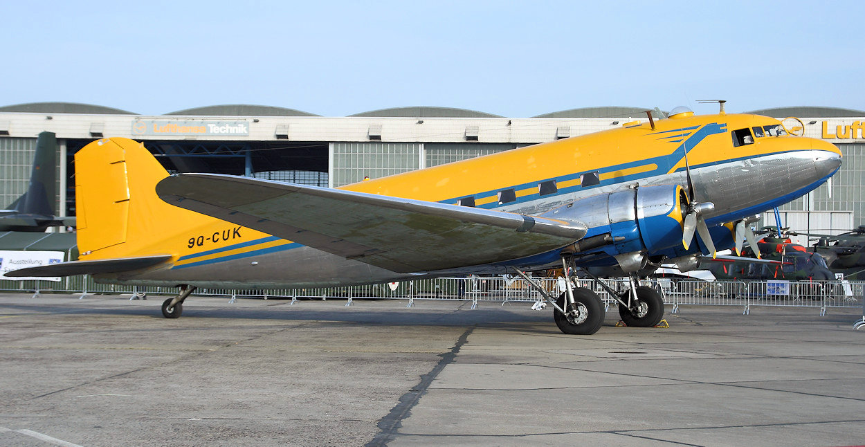 Douglas DC-3 - Luffahrtausstellung