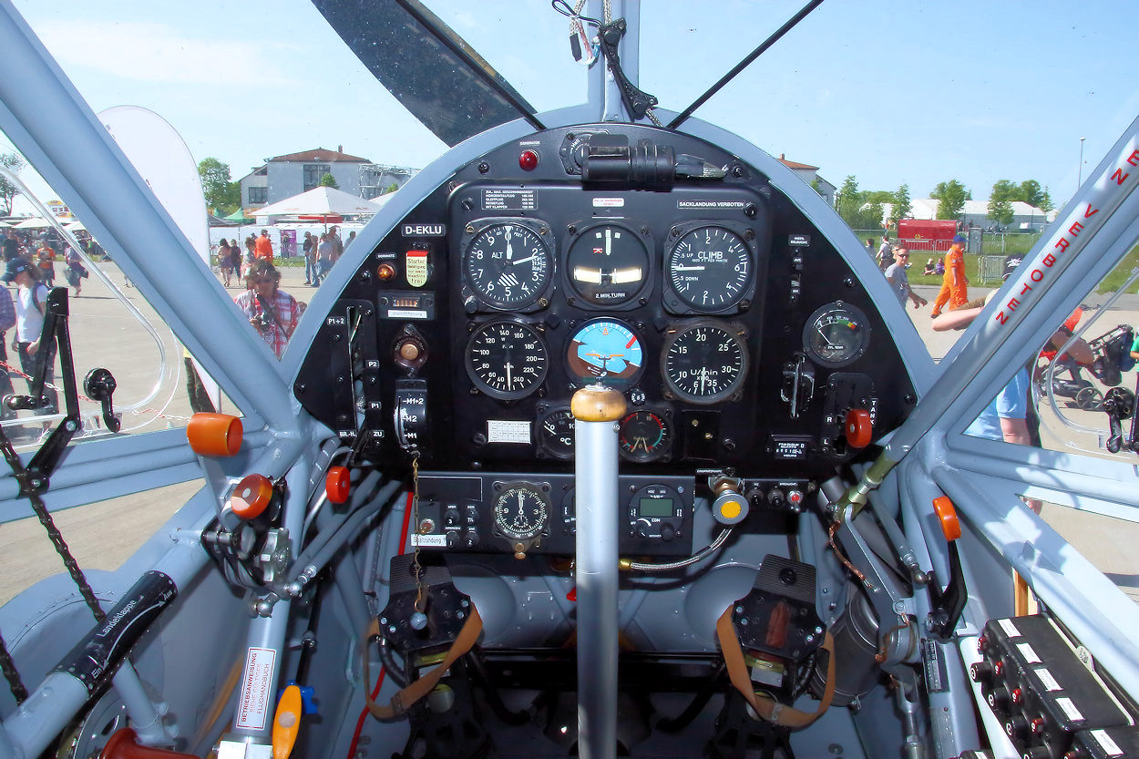 Fieseler Fi 156 Storch - Cockpit