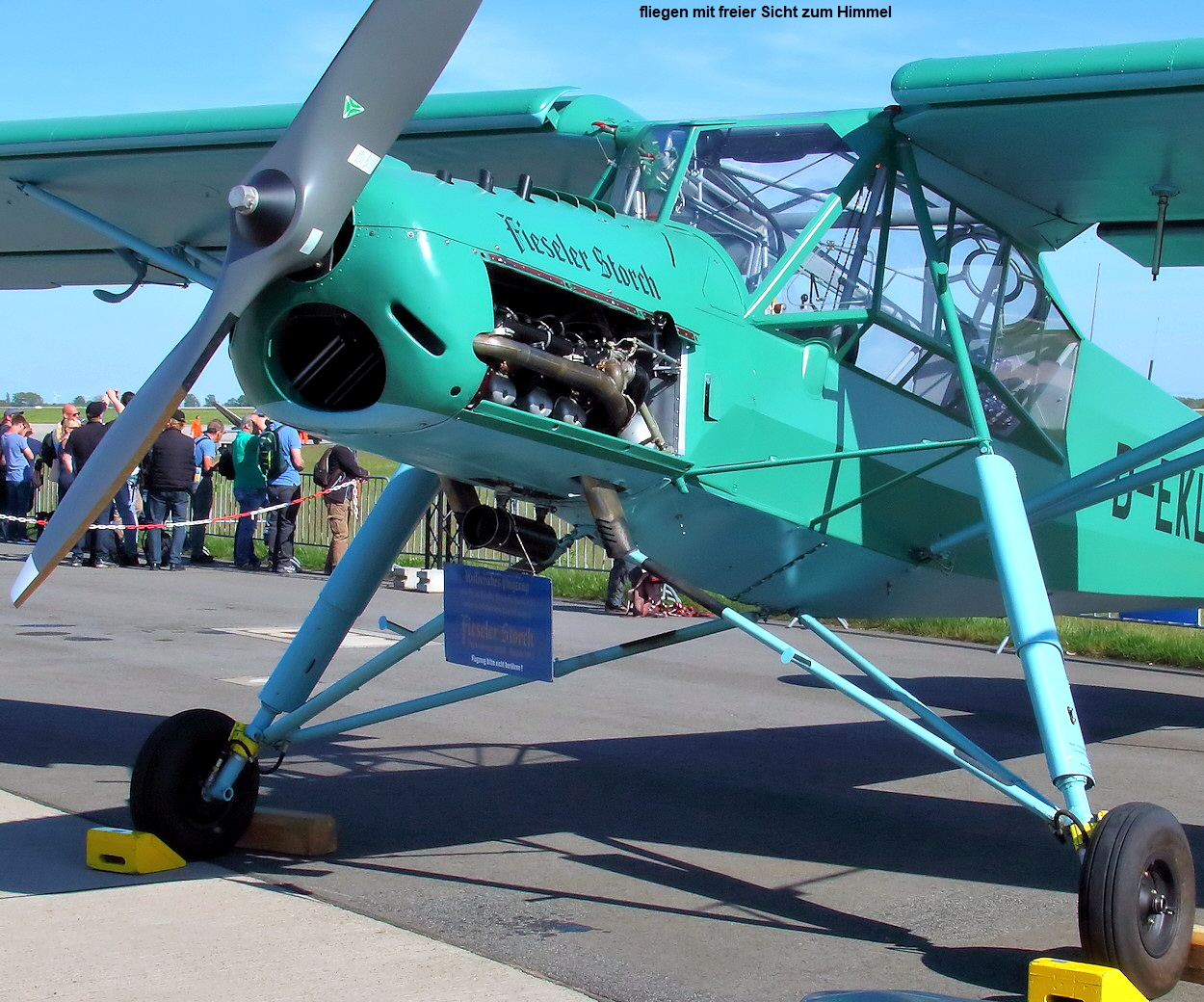 Fieseler Fi 156 Storch - STOL-Flugzeug mit Reihenmotor