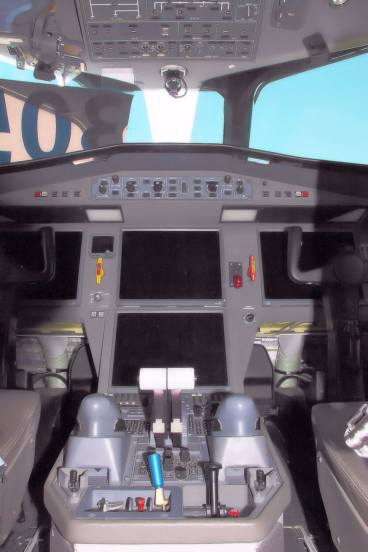 ISTAR Dassault Falcon 2000 LX - Cockpitansicht