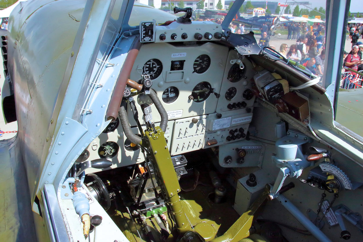 Iljuschin Il-2 Schturmowik - Cockpit