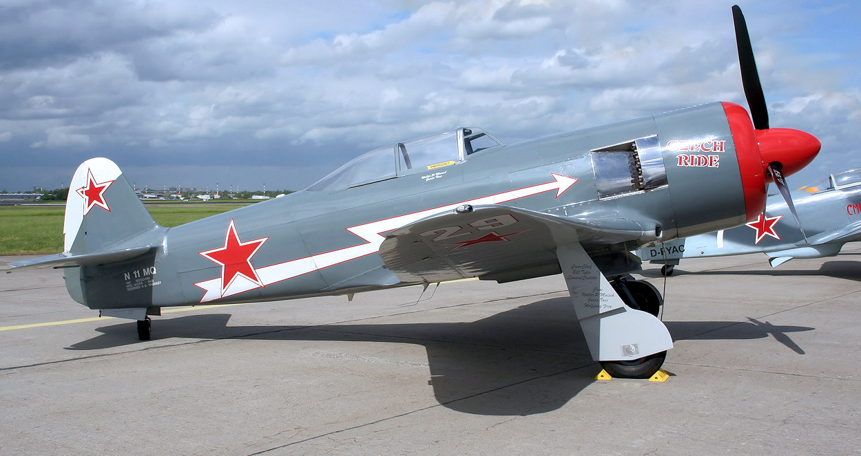 Jakowlew Jak-11 - Flugzeug aus sowjetischer Produktion