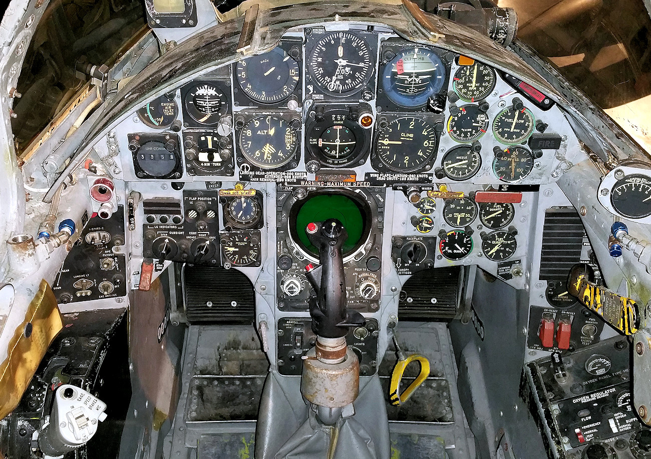 Lockheed F-104 G Starfighter - Cockpit