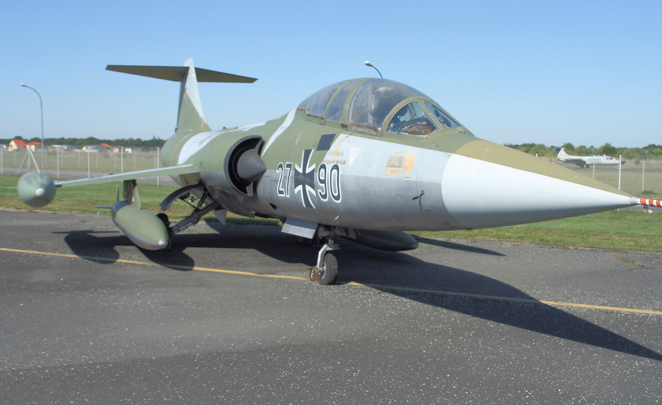 Lockheed TF-104 G Starfighter - zweisitziges Übungskampfflugzeug der Luftwaffe
