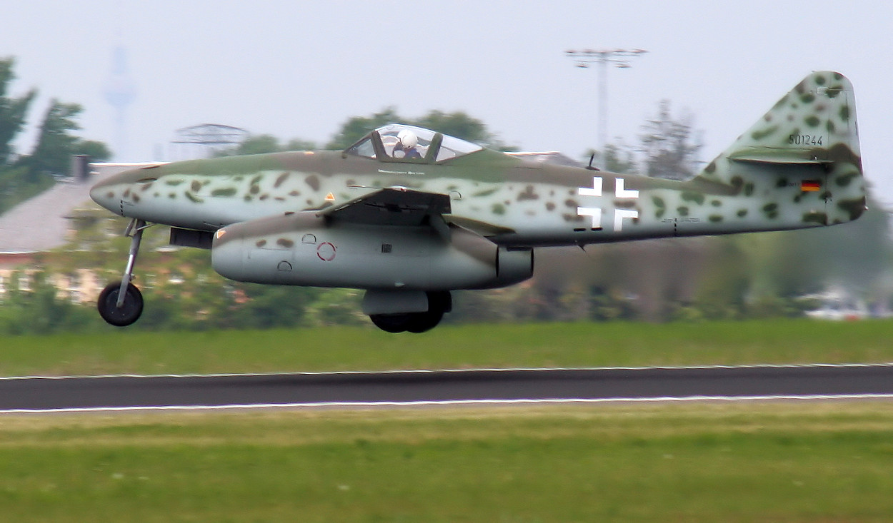 Messerschmitt Me 262 Schwalbe - Landeanflug
