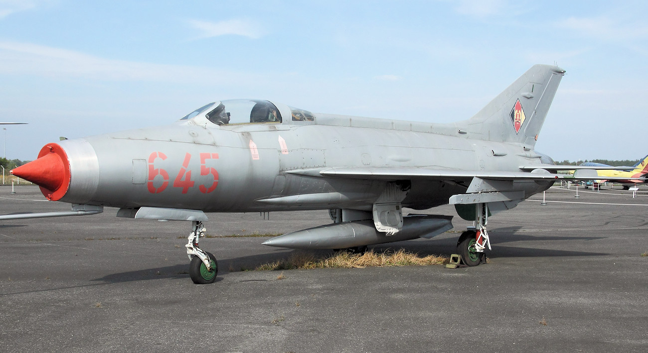 MiG-21 F-13 - Kennung 645