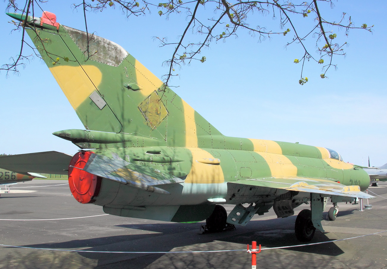 MiG 21 M - Leitwerk des Abfangflugzeugs