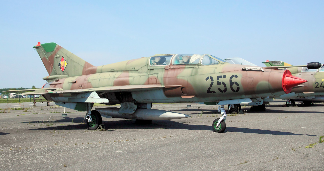 MiG-21 UM - Doppelsitzer