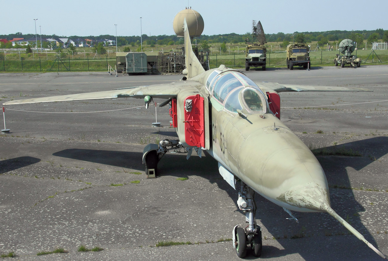 MiG-23 UB - doppelsitziger Jagdbomber