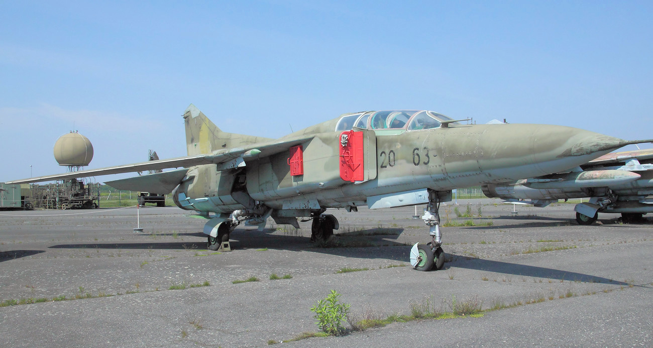 MiG-23 UB - Luftwaffenmuseum