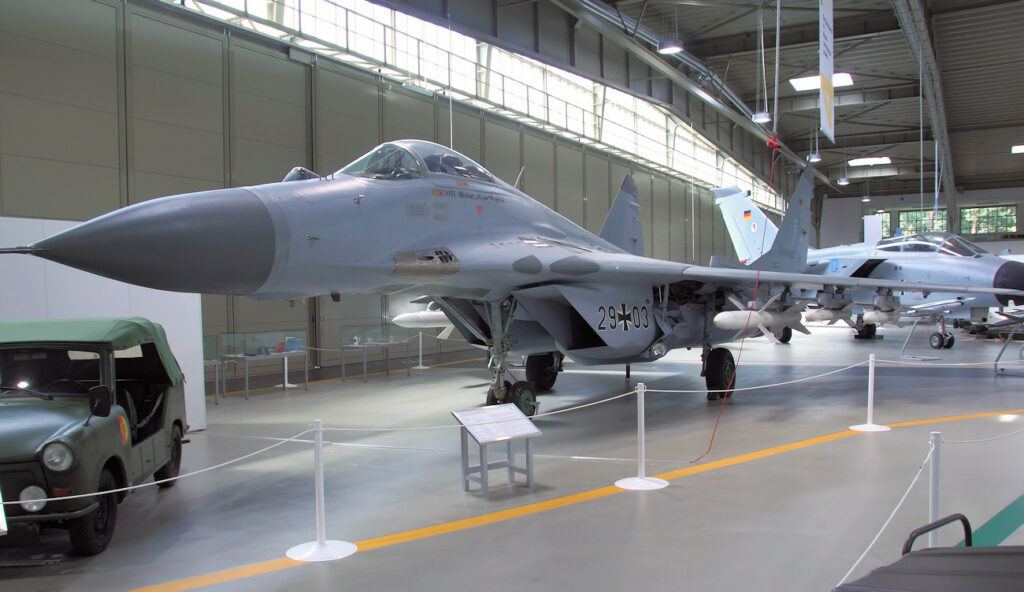 Die Besten Kampfflugzeuge Der Welt MiG 29 G Fulcrum - Eines der besten Kampfflugzeuge der Welt