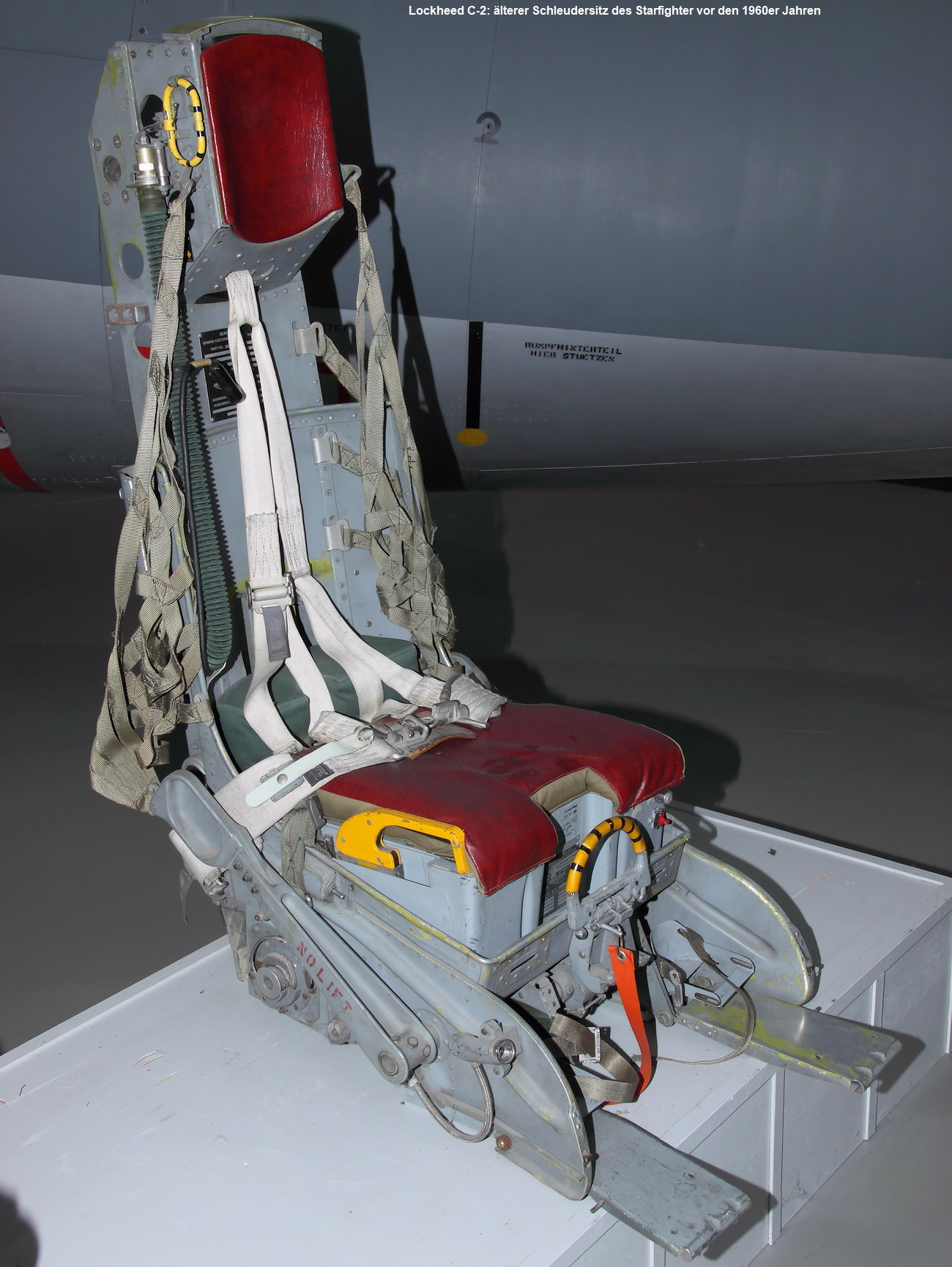 Starfighter-Schleudersitz - Lockheed C-2