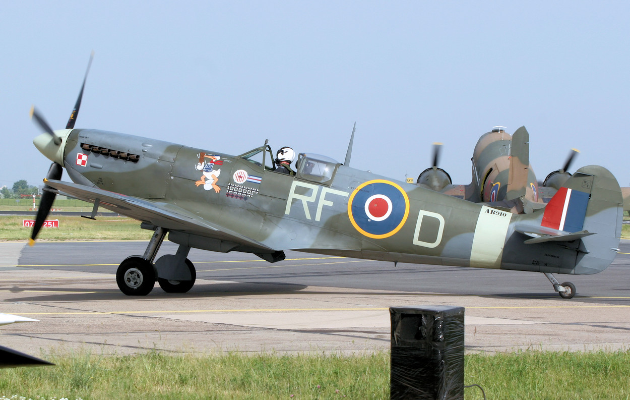 Supermarine Spitfire - Royal Air Force im Zweiten Weltkrieg