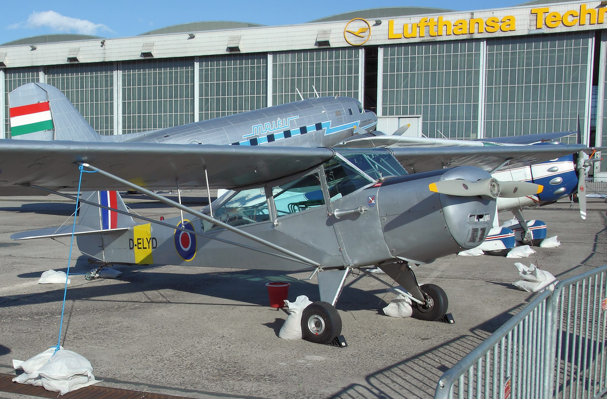 Taylorcraft Auster Mk.V - militärisches Verbindungsflugzeug