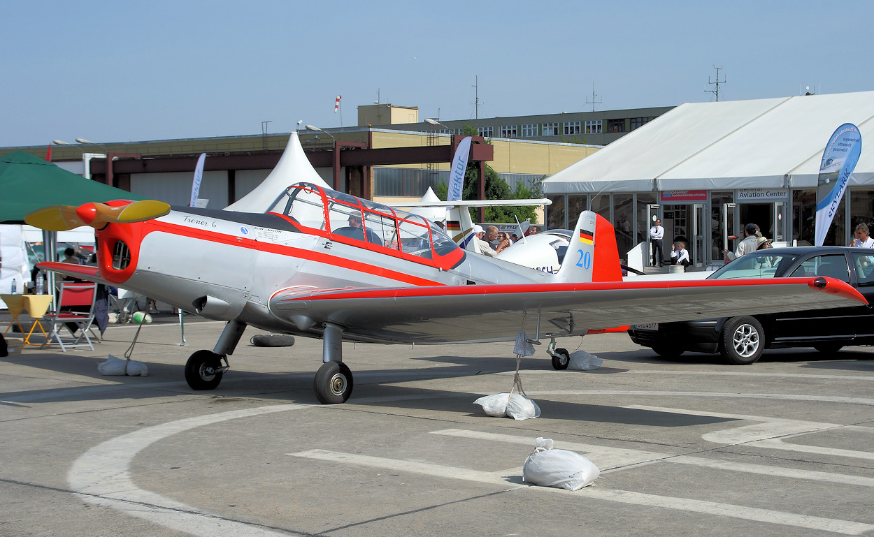 Zlin Z-226T Trener 6 - Übungsflugzeug