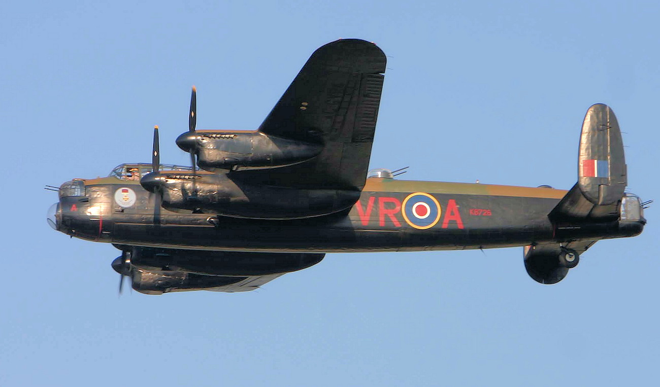 Avro Lancaster - Flug des Bombers