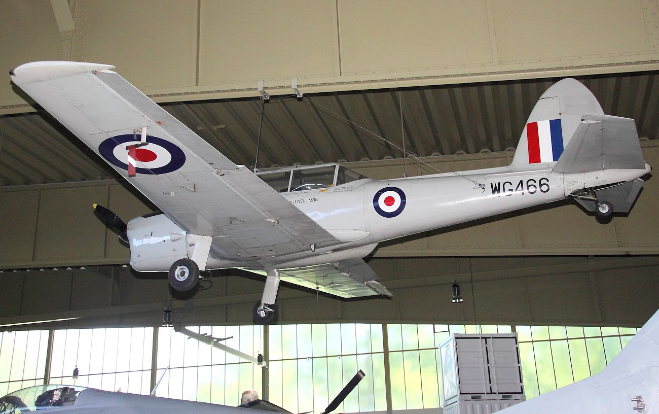 De Havilland DHC-1 Chipmunk Standard-Schulflugzeug