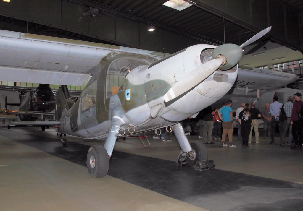 Dornier DO 27 A4 - Kurzstart-Transportflugzeug der Bundeswehr