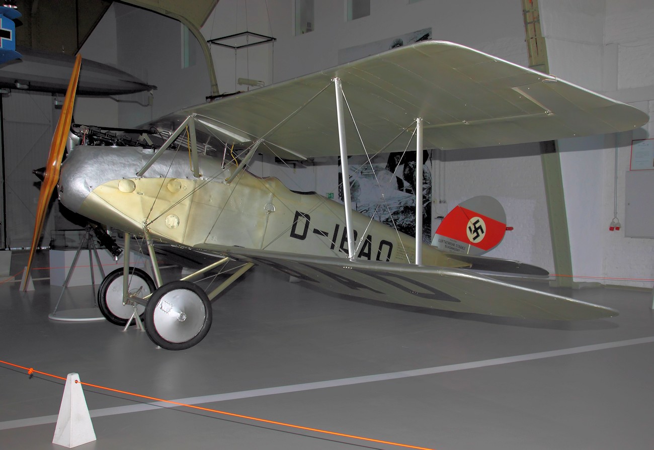 Halberstadt CL.IV - Luftwaffenmuseum