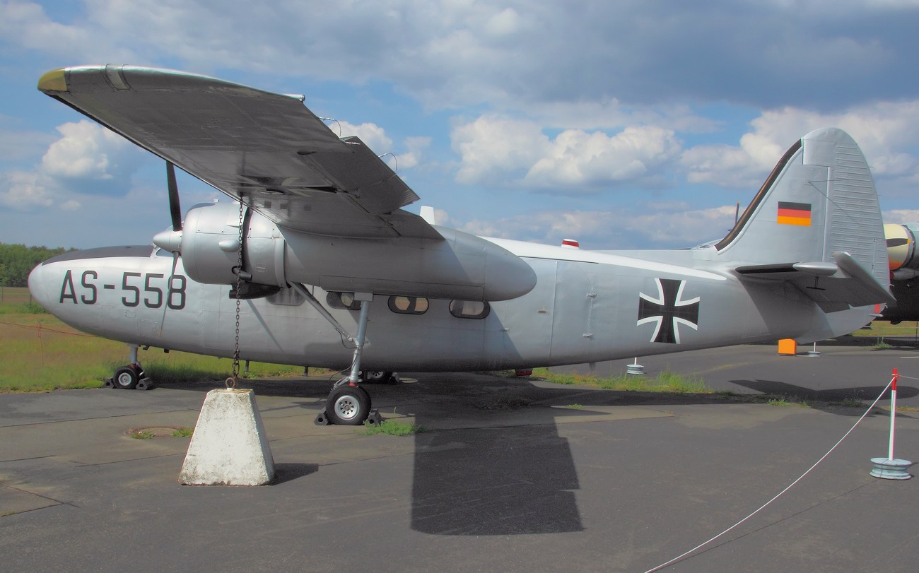 Hunting Percival P.66 Pembroke - Schulungsflugzeug