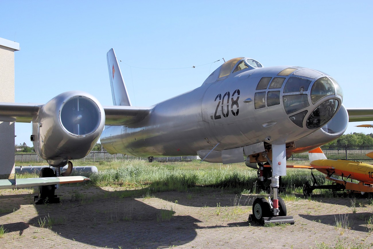 ILJUSCHIN IL-28 - sowjetischer Bomber