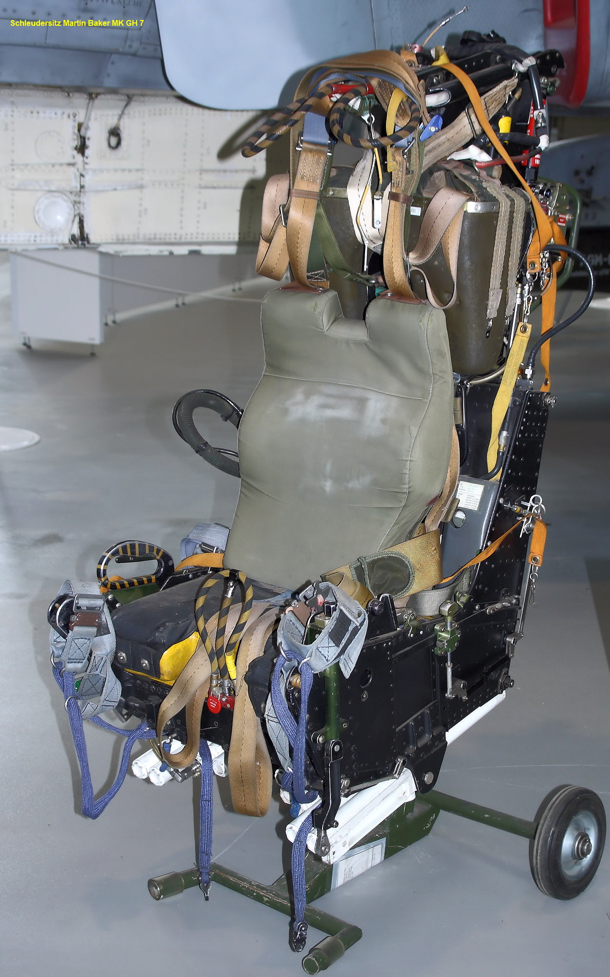 Schleudersitz Martin Baker MK GH 7 -   Rettungssystem der Phantom F-4F
