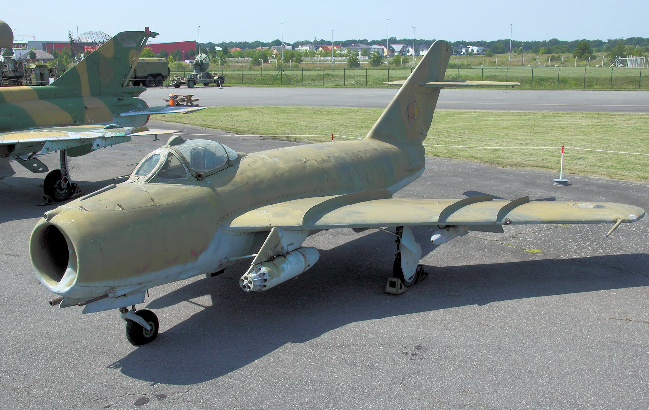 MiG-17 F - Flugzeug der UdSSR