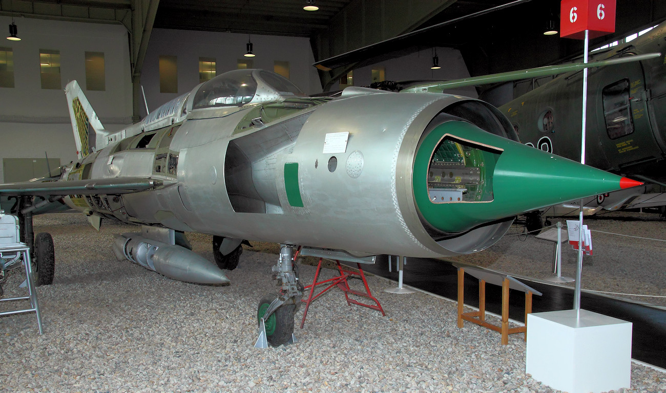 MiG-21 PFM - Anschauungsmodell für Reparaturvarianten bei der Feldinstandsetzung
