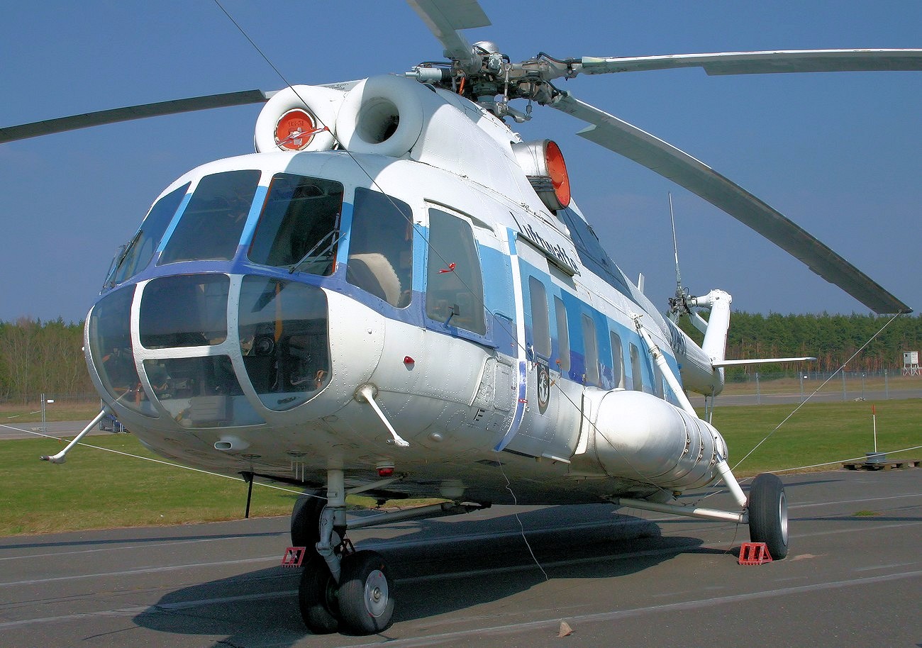 Mil Mi-8 S - Hubschrauber der Flugbereitschaft des BMVg (Salonversion)