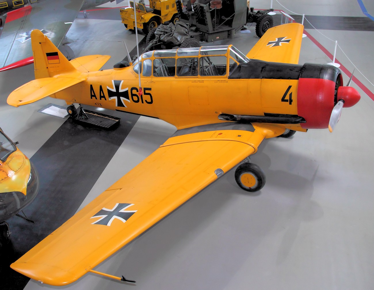 North American CCF Harvard Mk.4 - Luftwaffenmuseum Gatow