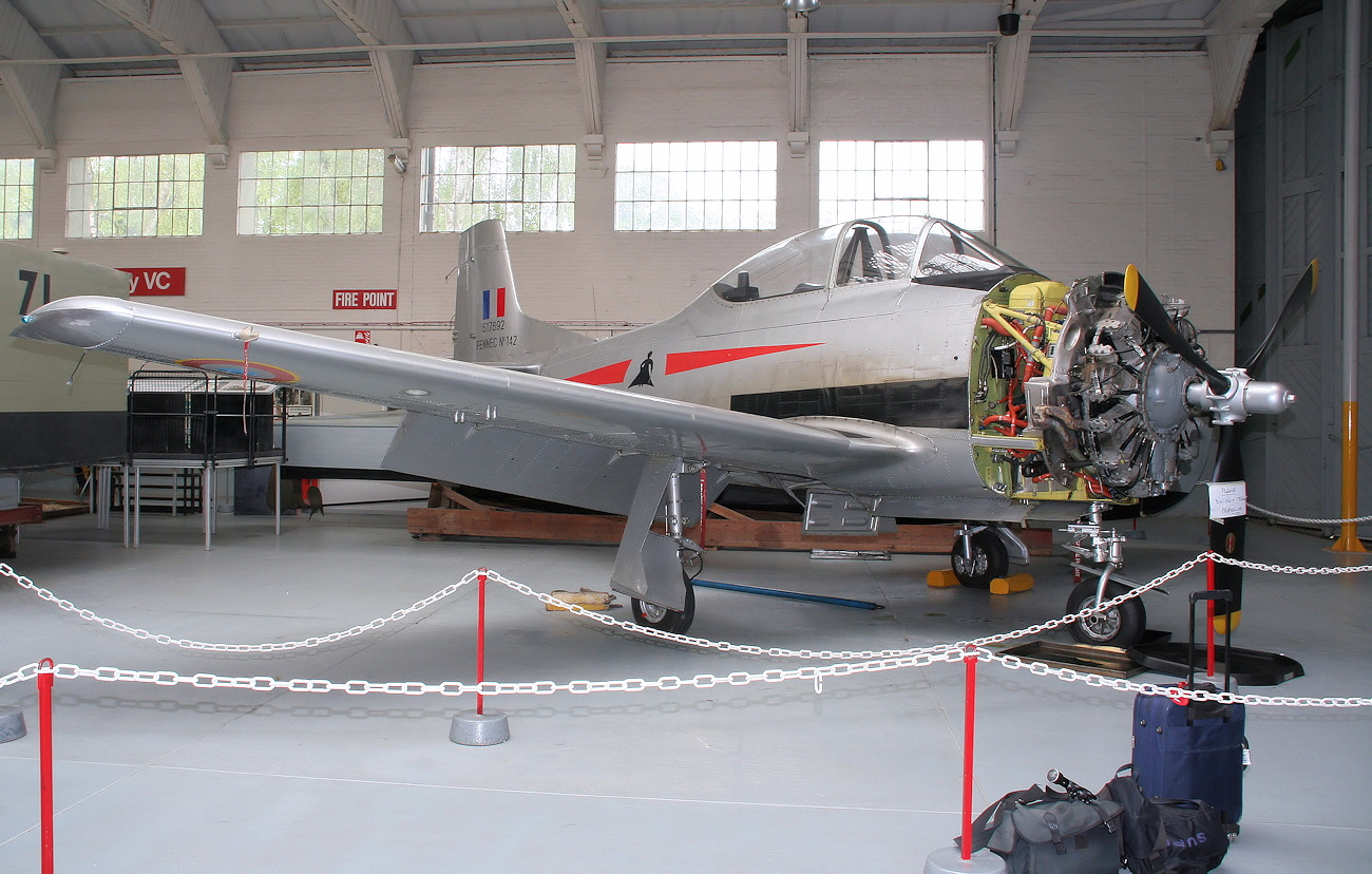 North American T-28S Fennec - angriffsgesteigerte Version im Algerienkrieg