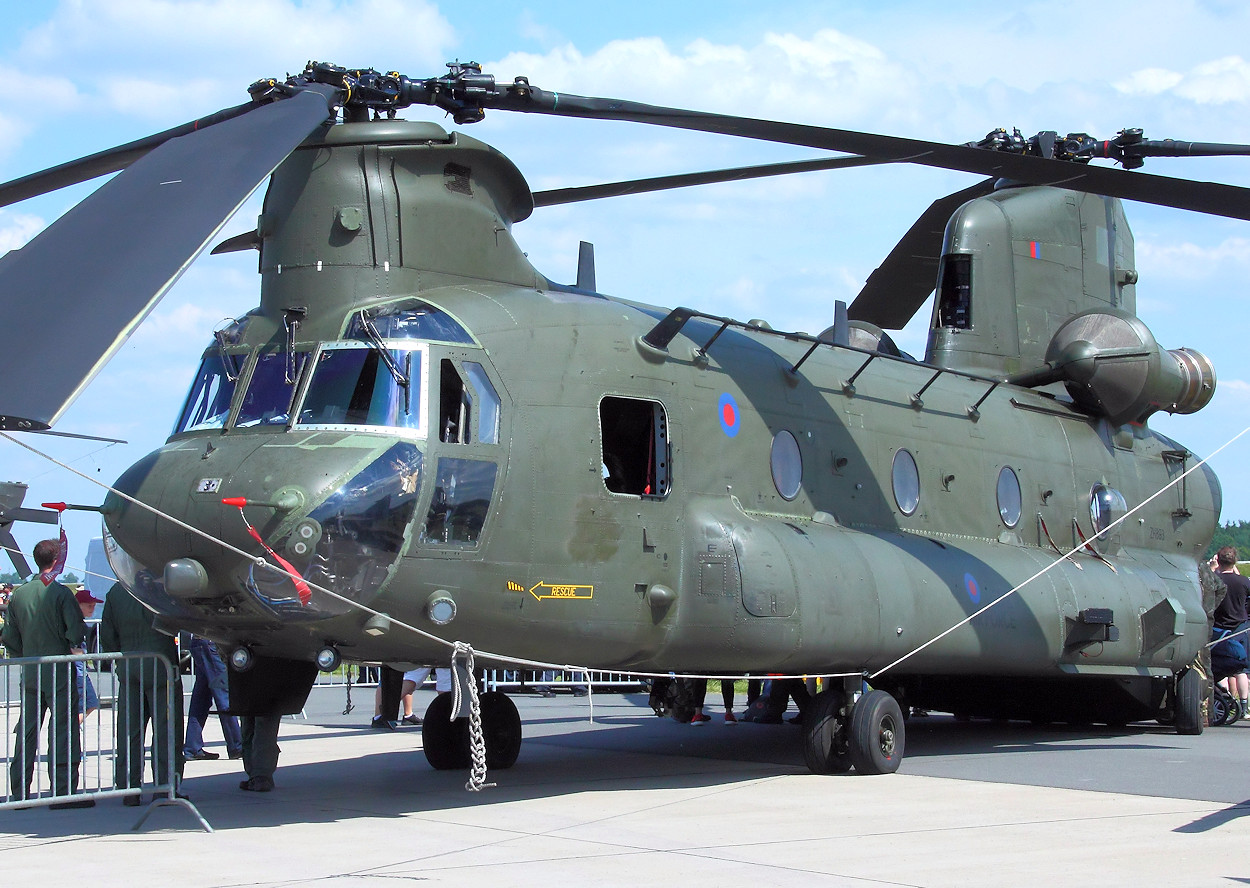 Boeing-Vertol CH-47 Chinook - Helikopter mit Tandem-Rotor