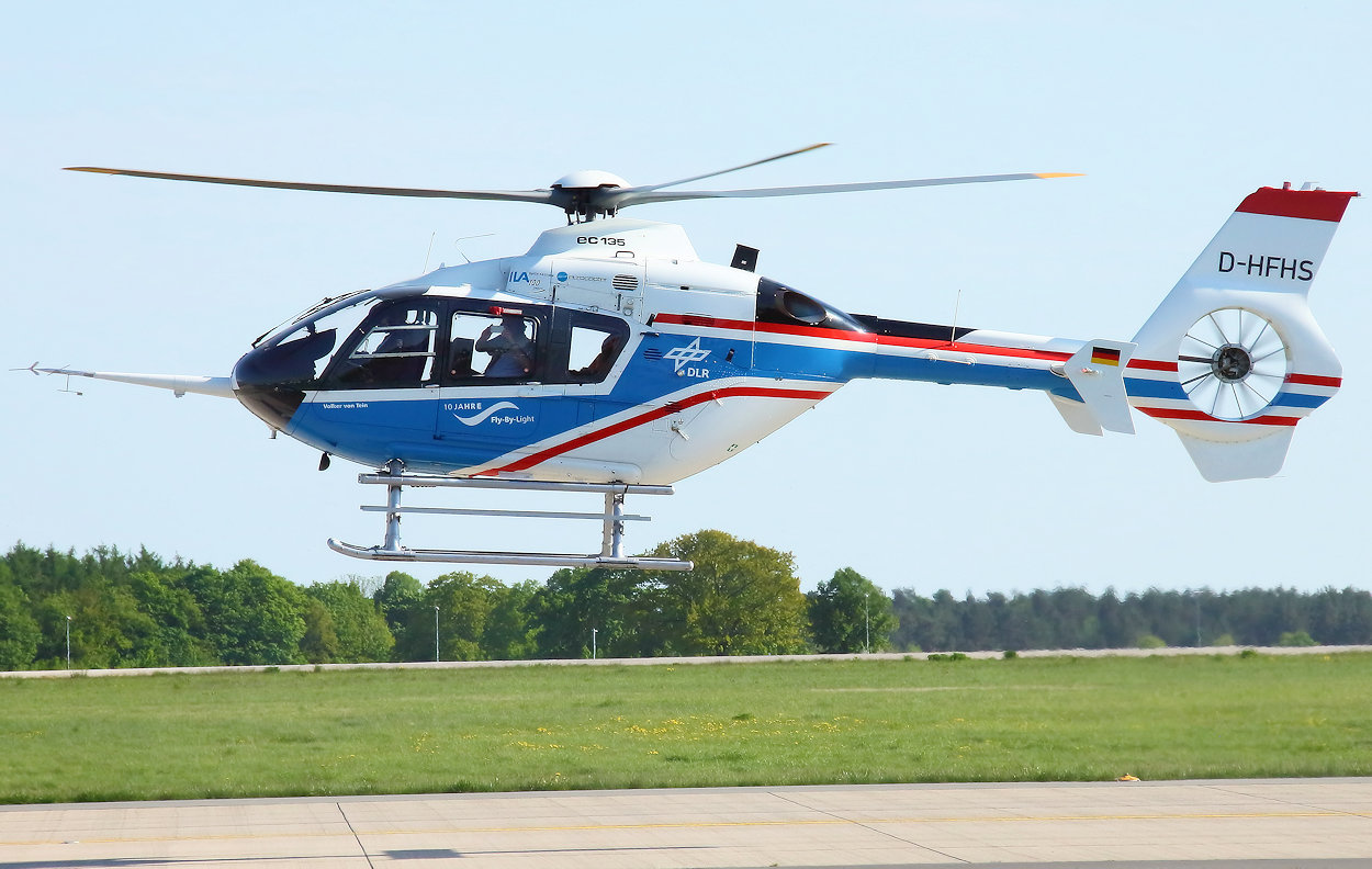 Eurocopter EC 135 ACT FHS Flugansicht