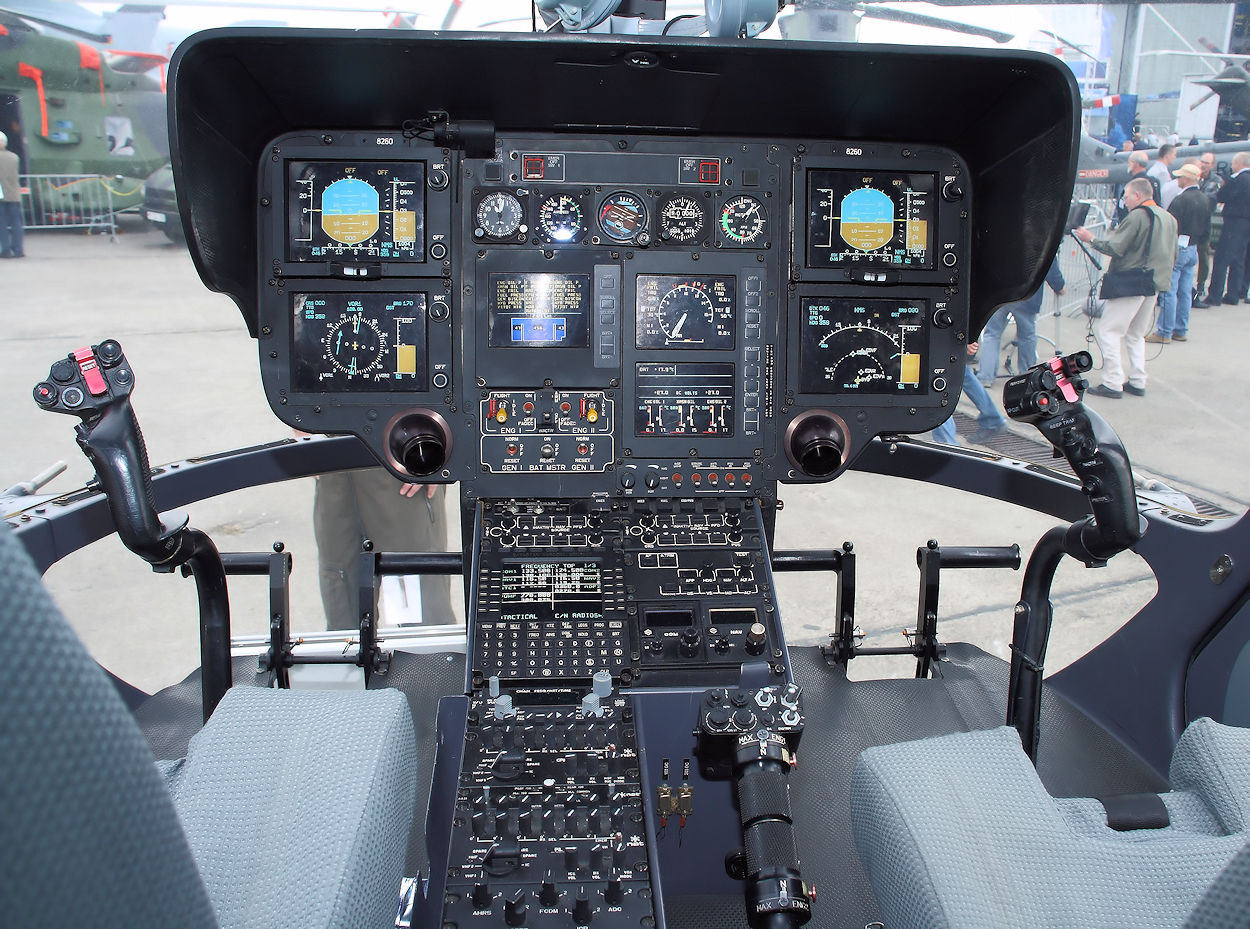 Eurocopter SHS EC 135 Cockpit