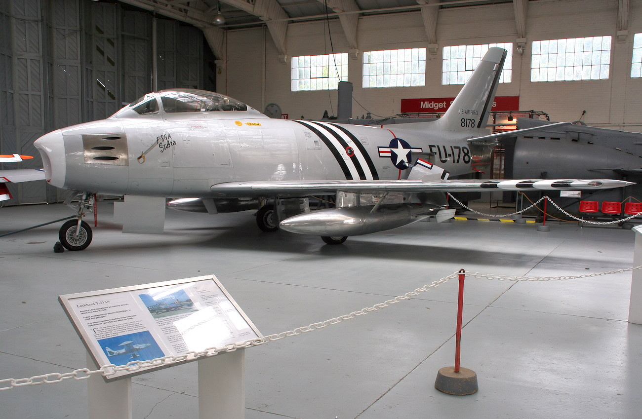 North American F-86A Sabre - Jagdflugzeug des US-amerikanischen Herstellers North American Aviation