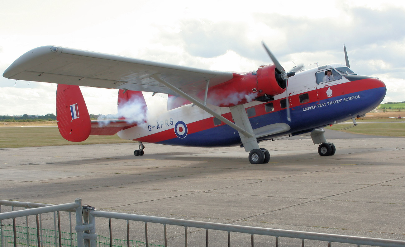 Scottish Aviation Twin Pioneer - Transportflugzeug mit 9-Zylinder Sternmotore