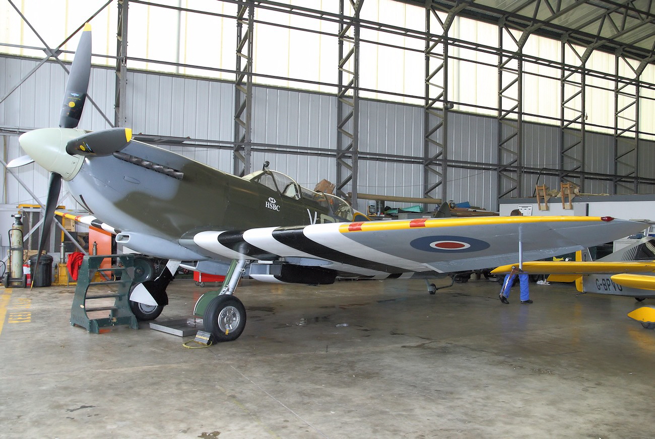 Supermarine Grace Spitfire ML-407 - zweisitzige Spitfire als Aufklärer