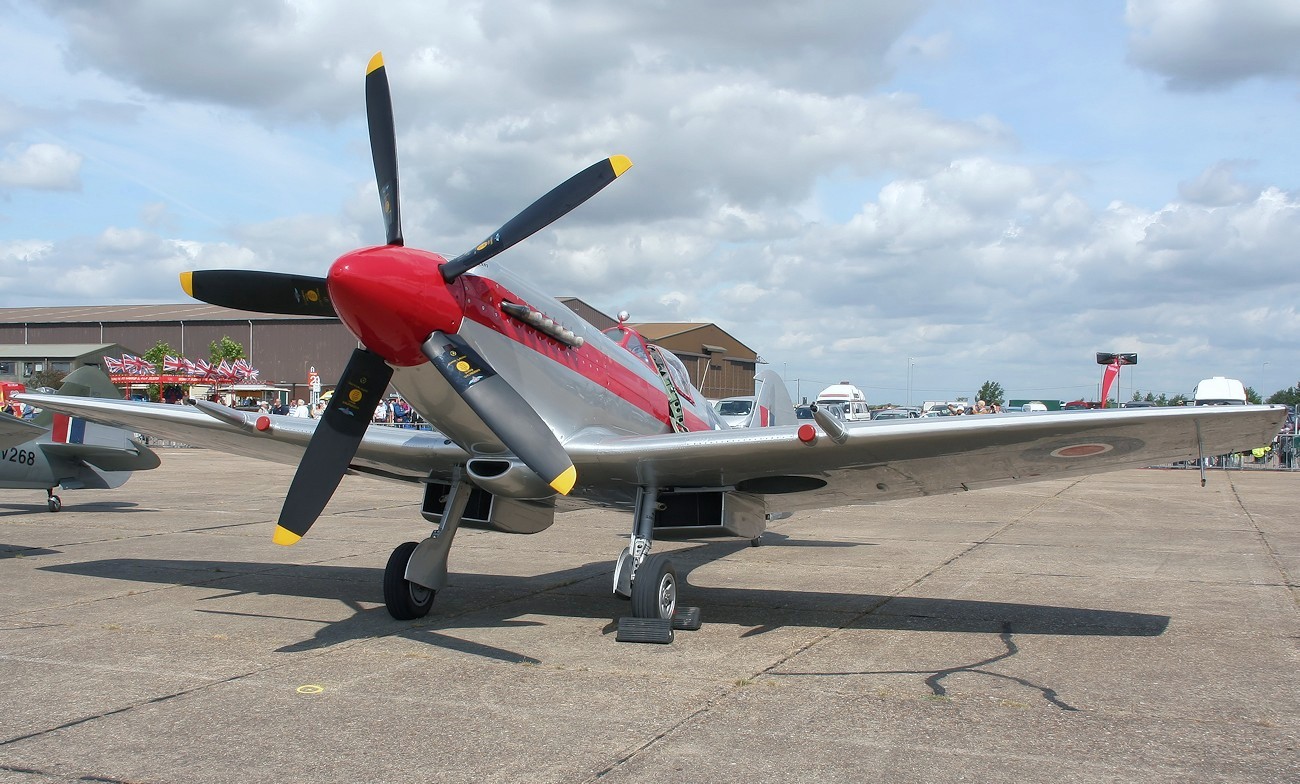 Supermarine Spitfire Mk.XIV - Flugzeug der RAF