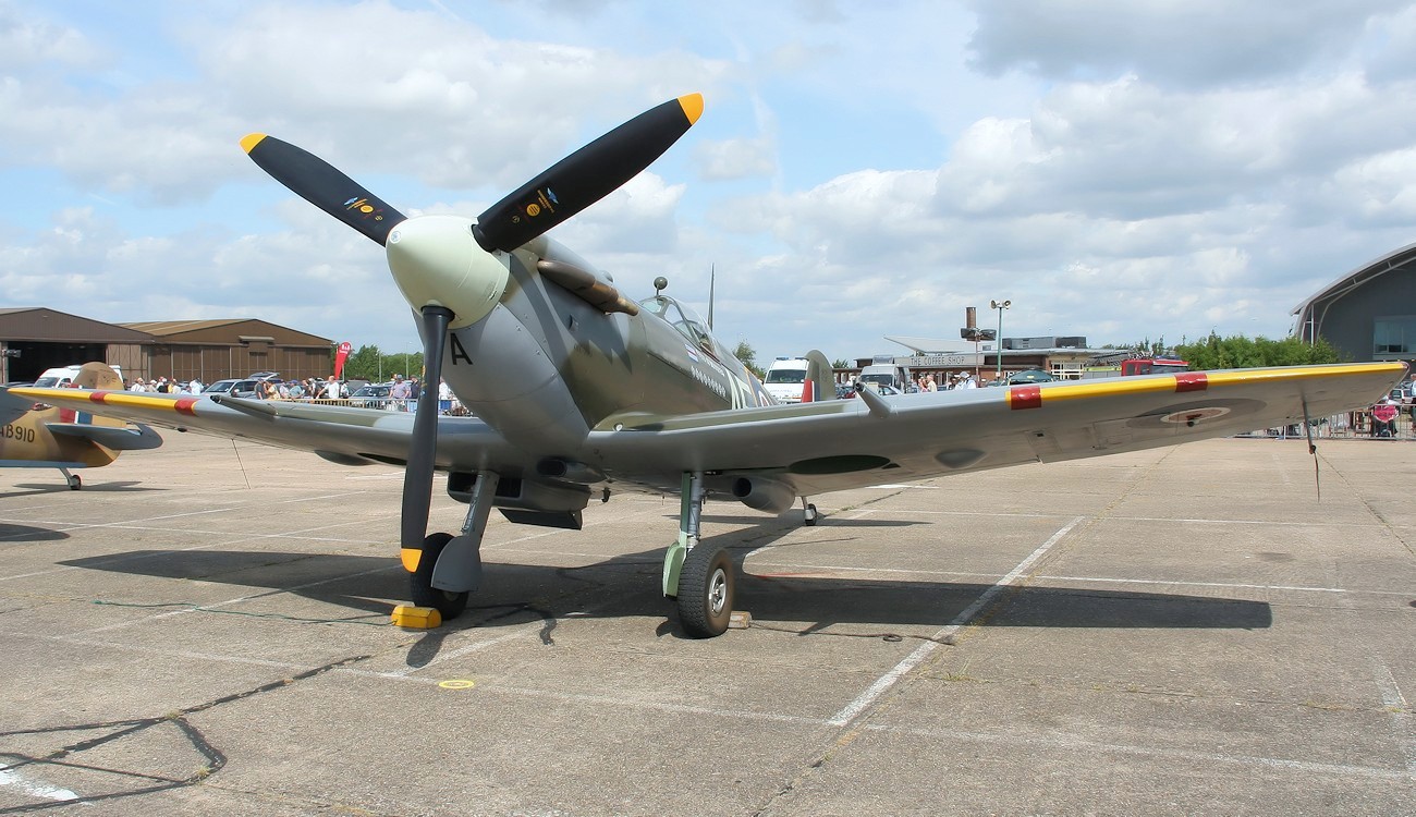 Supermarine Spitfire Vb - Jagdflugzeug